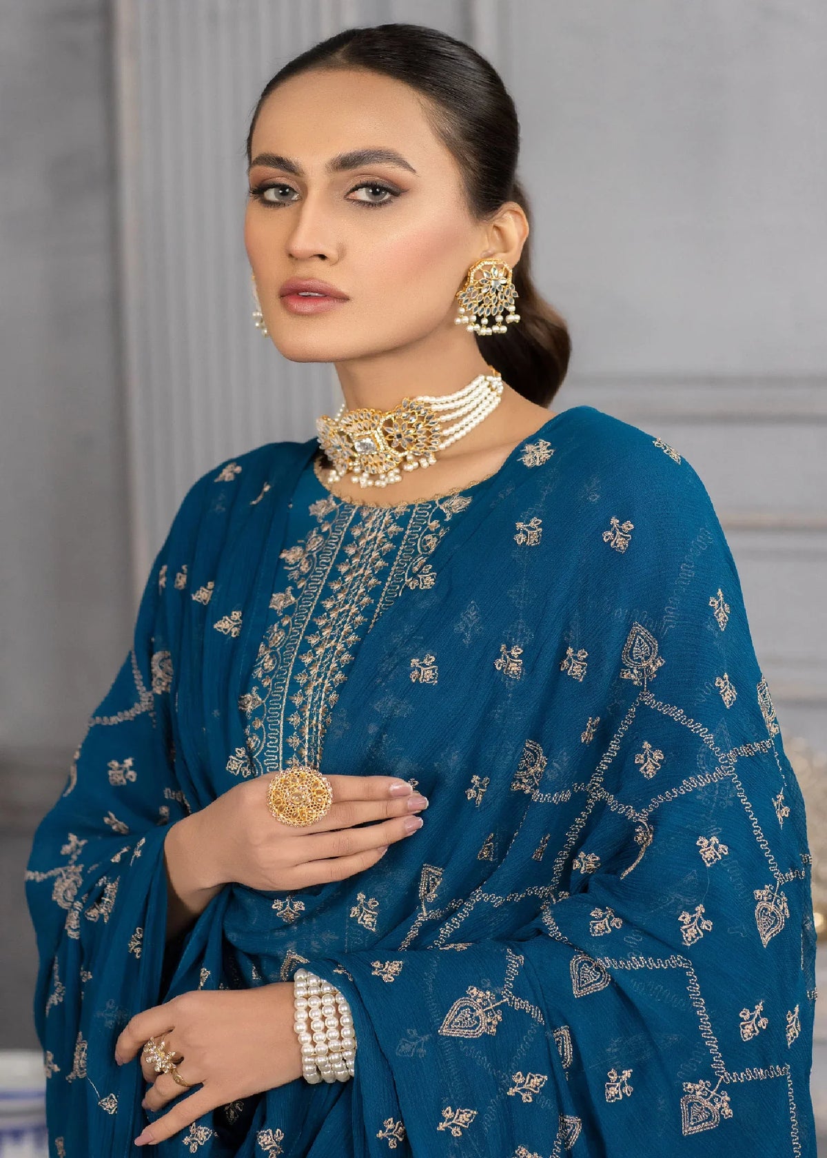 Dastak DK-36 : Stitched Embroidered Lawn 3pc - Kleren