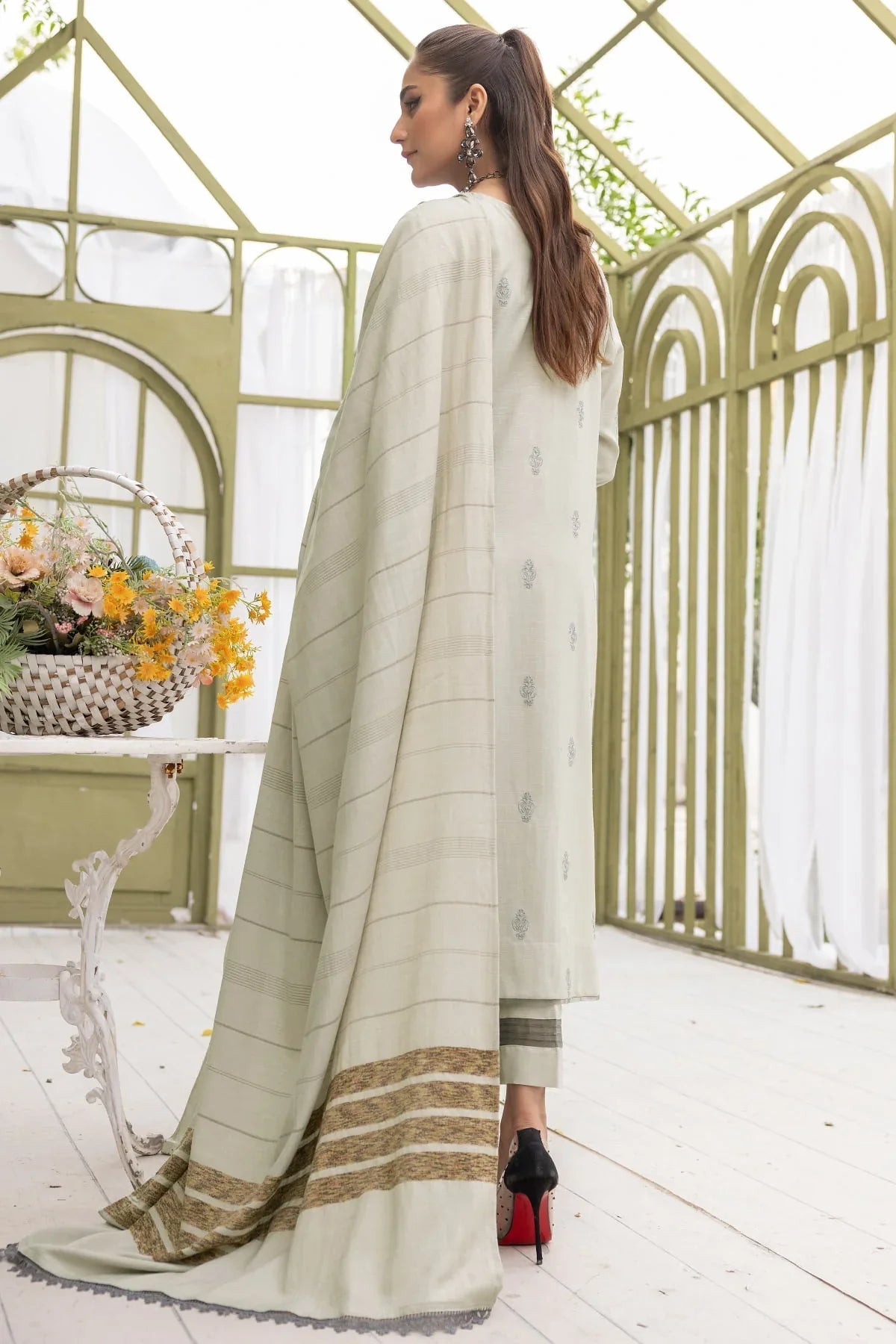 Diyar-E-Dil DL-22 : Embroidered Dhanak 3PC - Kleren