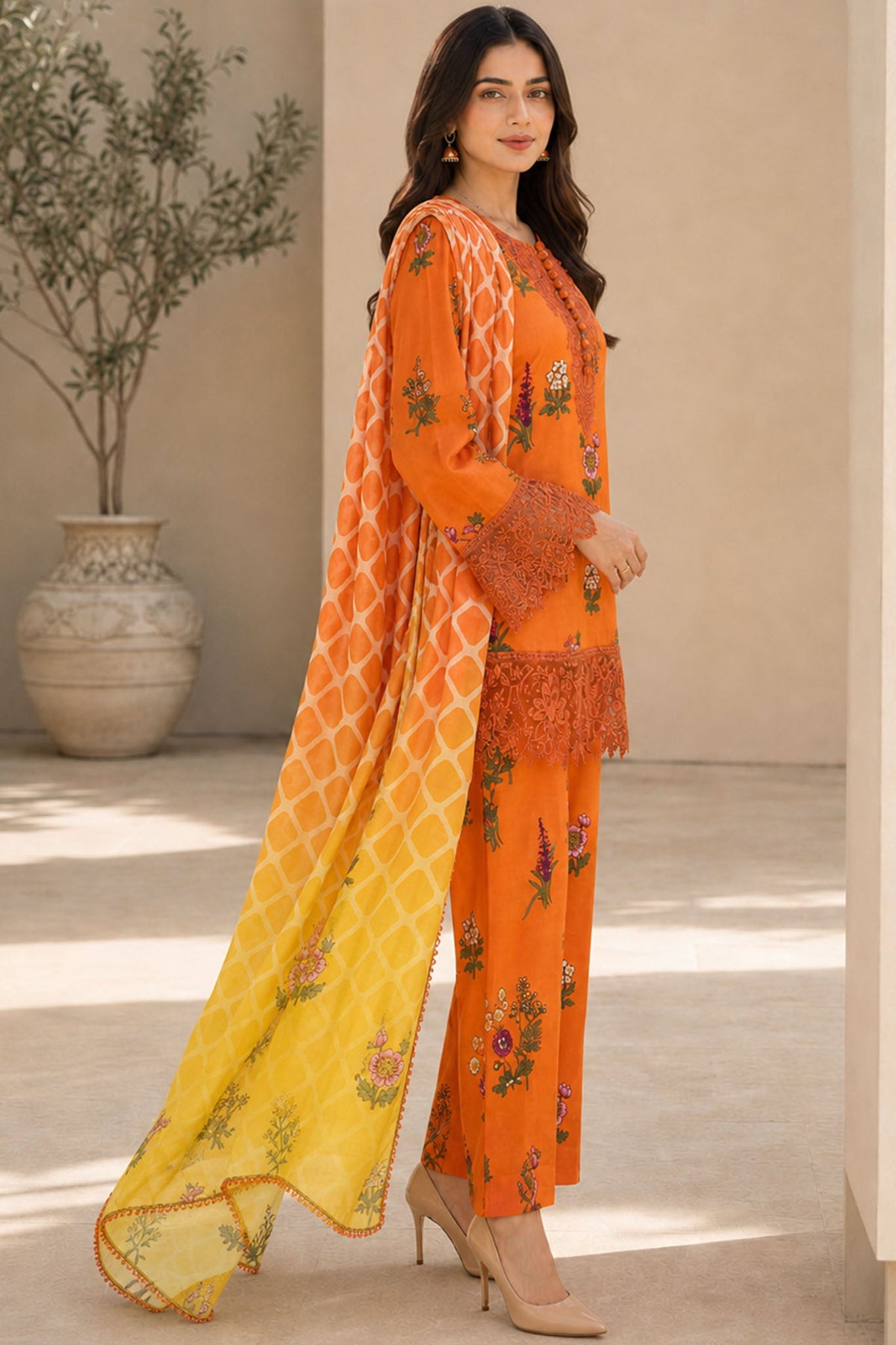 Eleganza E-16 : Stitched Embroidered & Digital Printed Lawn 3pc - Kleren