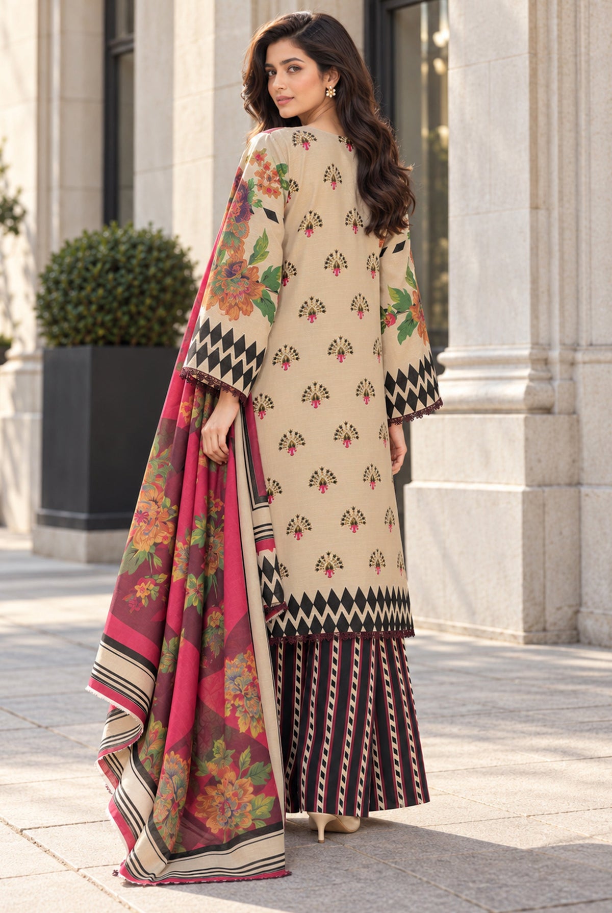Mehr-O-Maah M-24 digital printed khaddar 3 piece suit