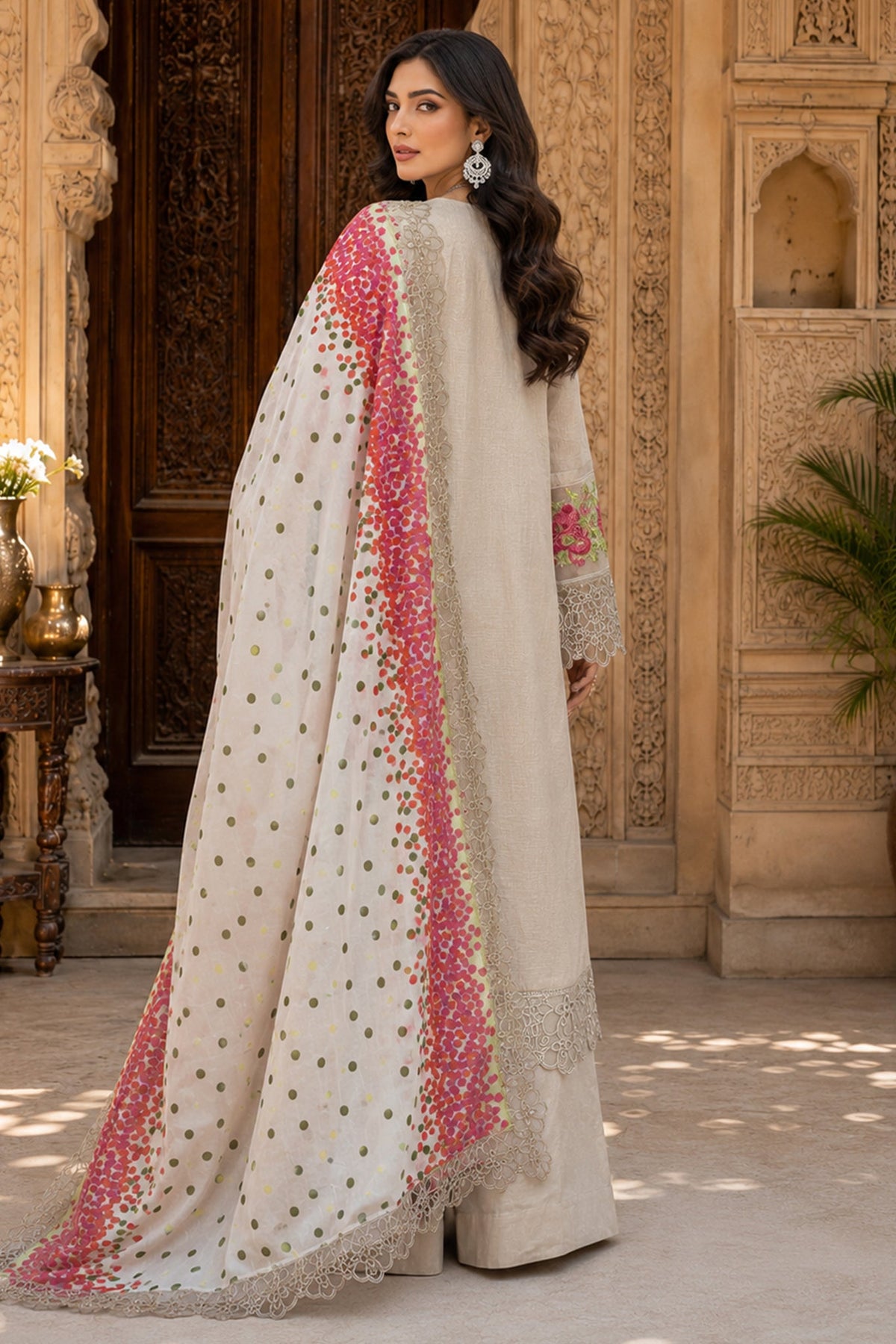 Surkhru S-34 : Embroidered Dobby 3 Piece