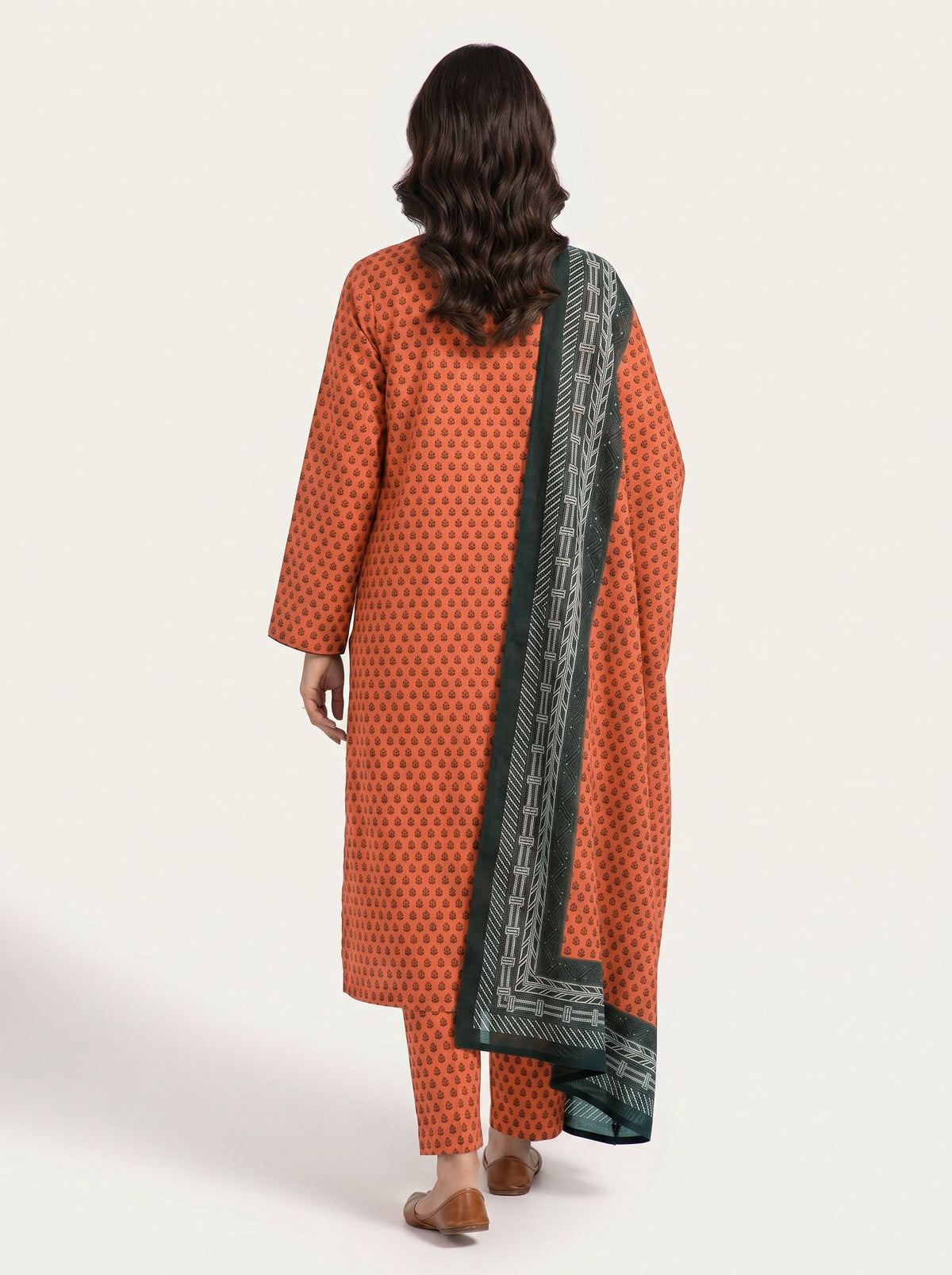 UNS U-37 : Printed Lawn 3 Piece