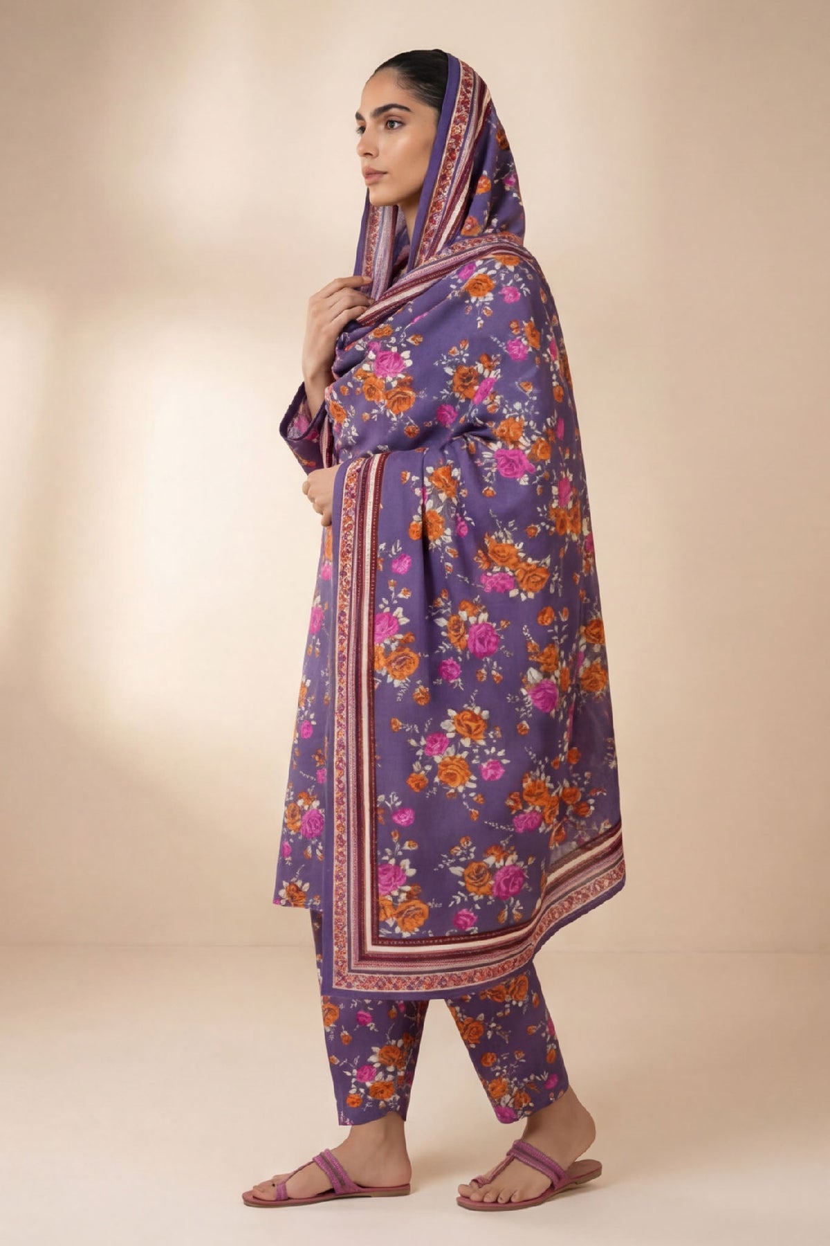 Vasl D-45 : Printed Lawn 3PC - Kleren